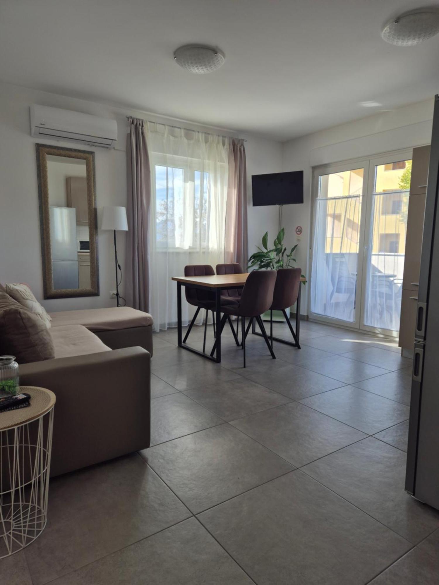 רייקה Apartment Gita מראה חיצוני תמונה