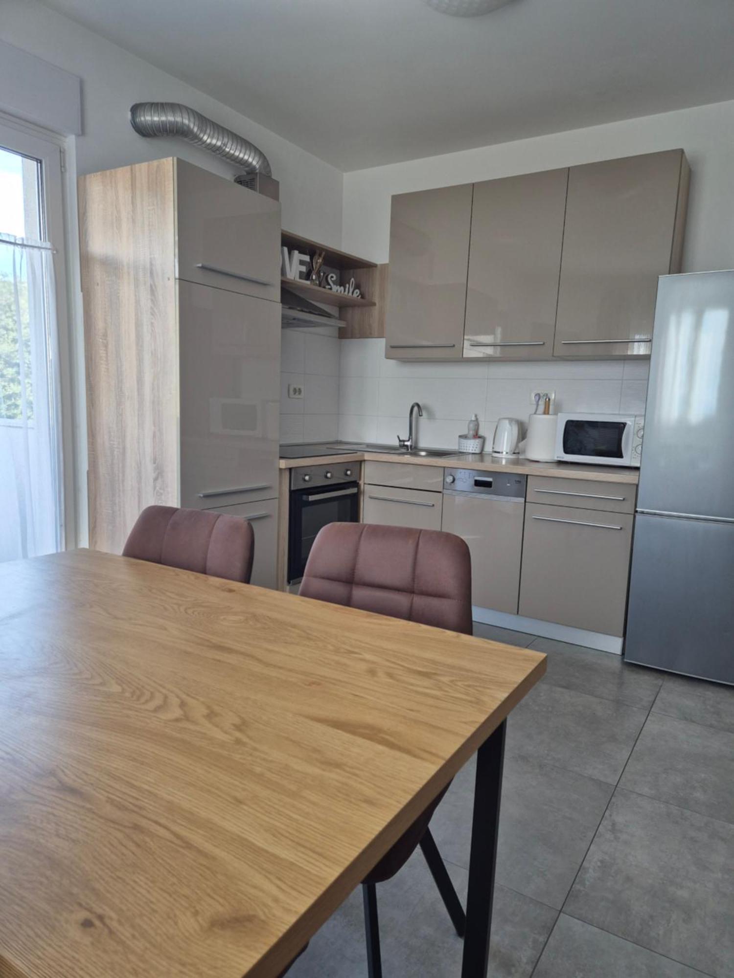 רייקה Apartment Gita מראה חיצוני תמונה